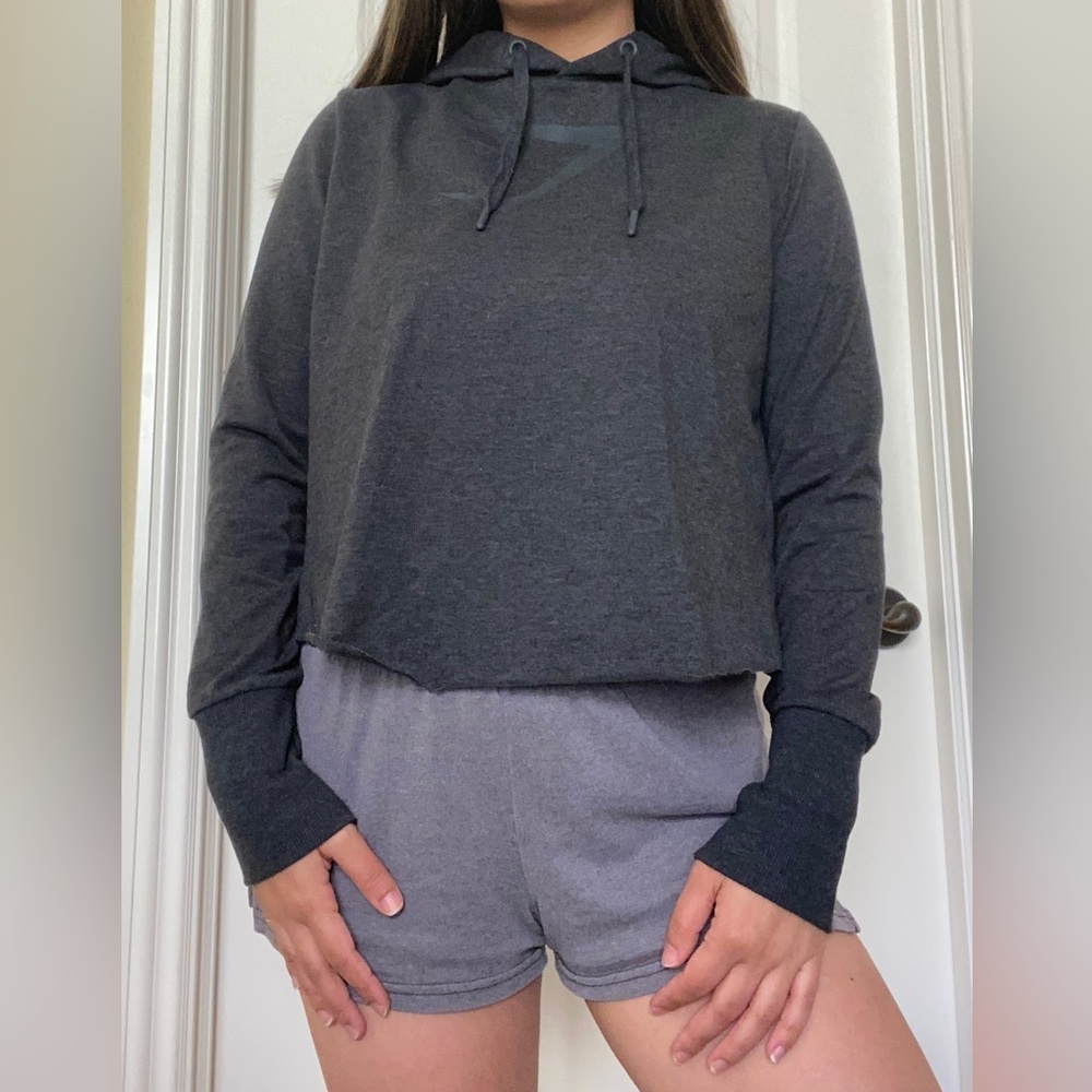 Gymshark Cropped Hoodie (Open Back)